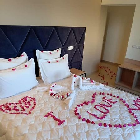 Appart Hotel Pyramides אל ג'אדידה מראה חיצוני תמונה
